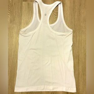 Lululemon swiftly tech tank top size 8